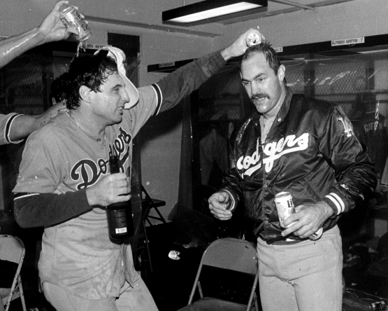 World Series: Kirk Gibson, Dennis Eckersley revisit classic 1988 moment