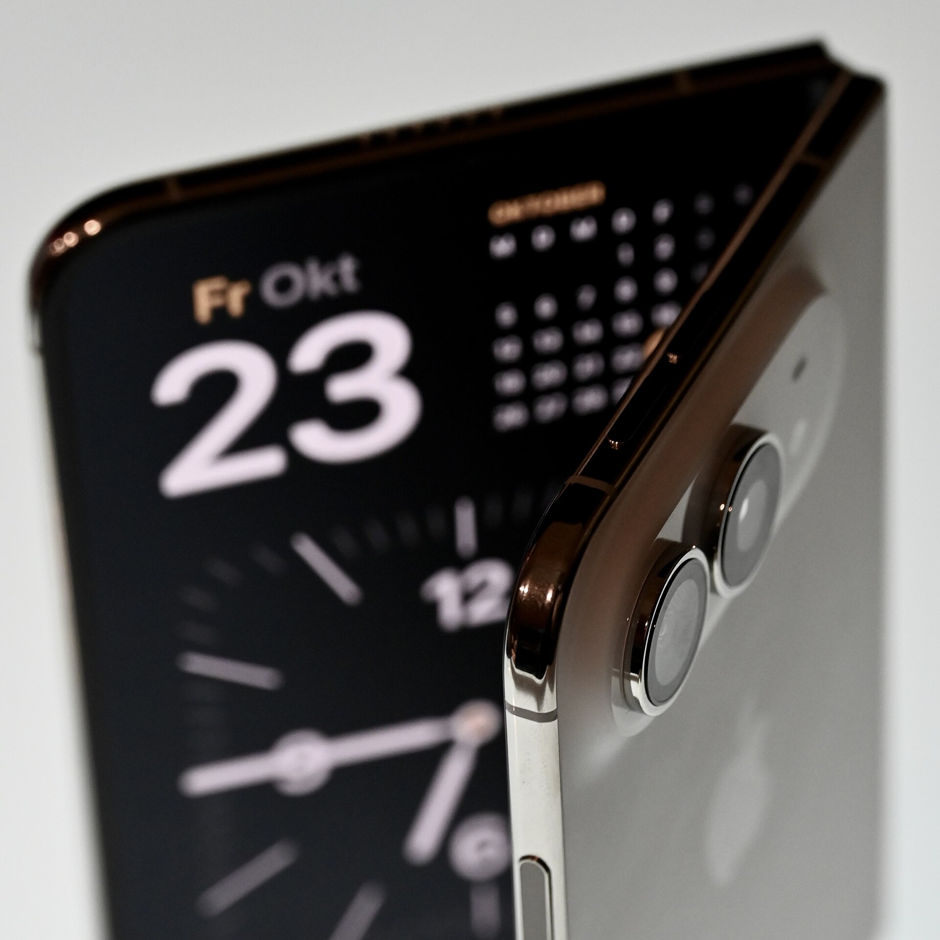 Close-up of the folded iPhone Duo's hinge edge and outer screen