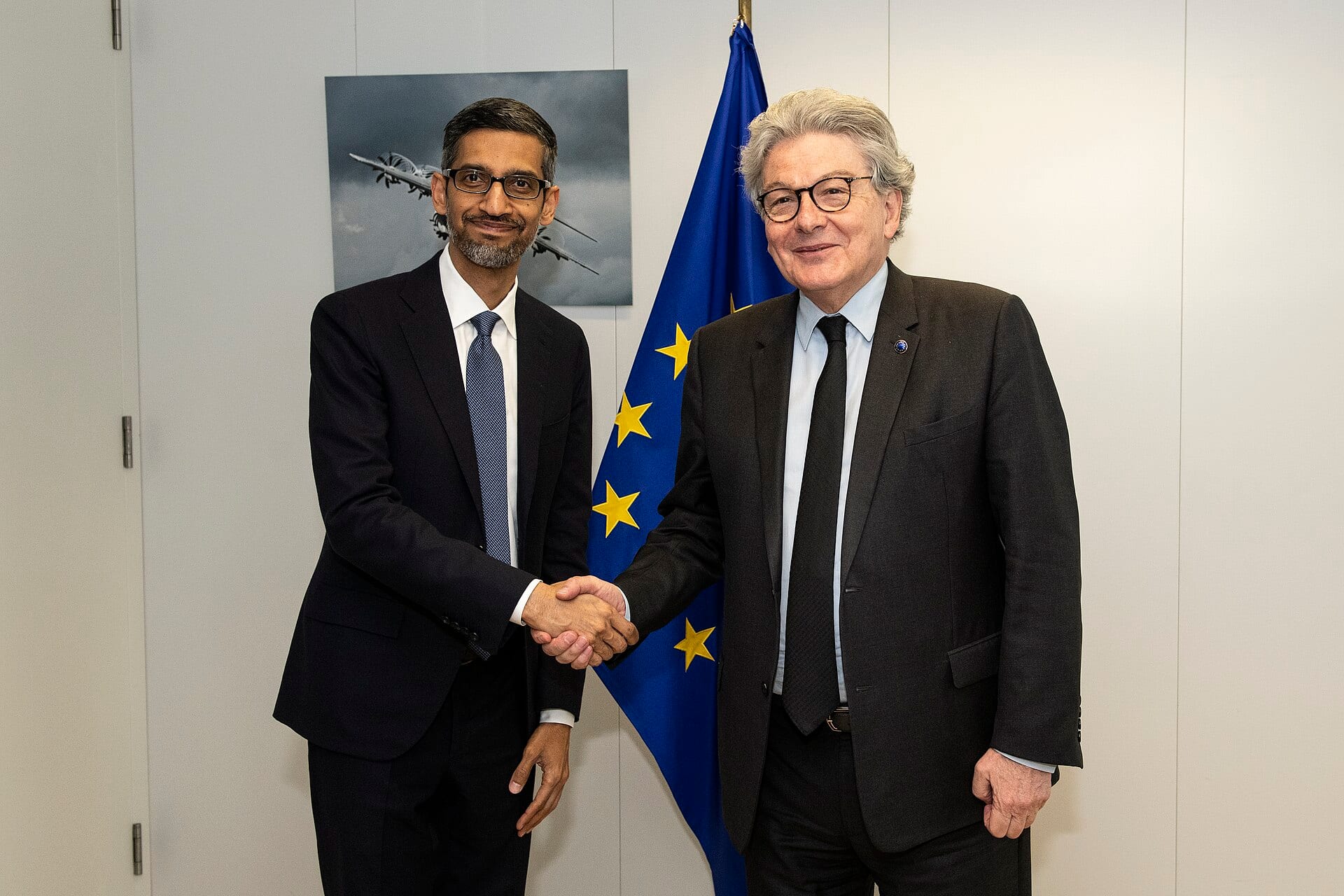 Sundar Pichai, Alphabet's chief executive, with European Commissioner Thierry Breton in Brussels in May 2023.