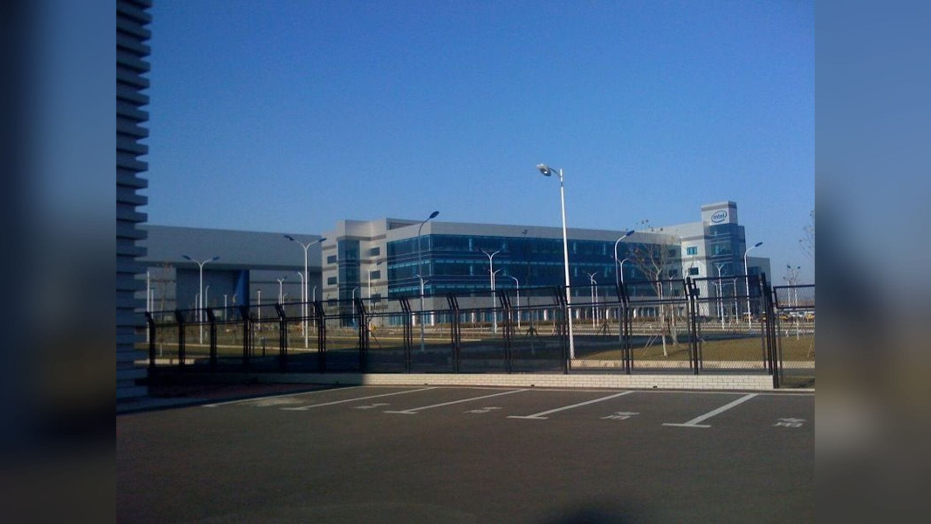 The Dalian NAND fab in China, whose one-year US tool license expires December 31