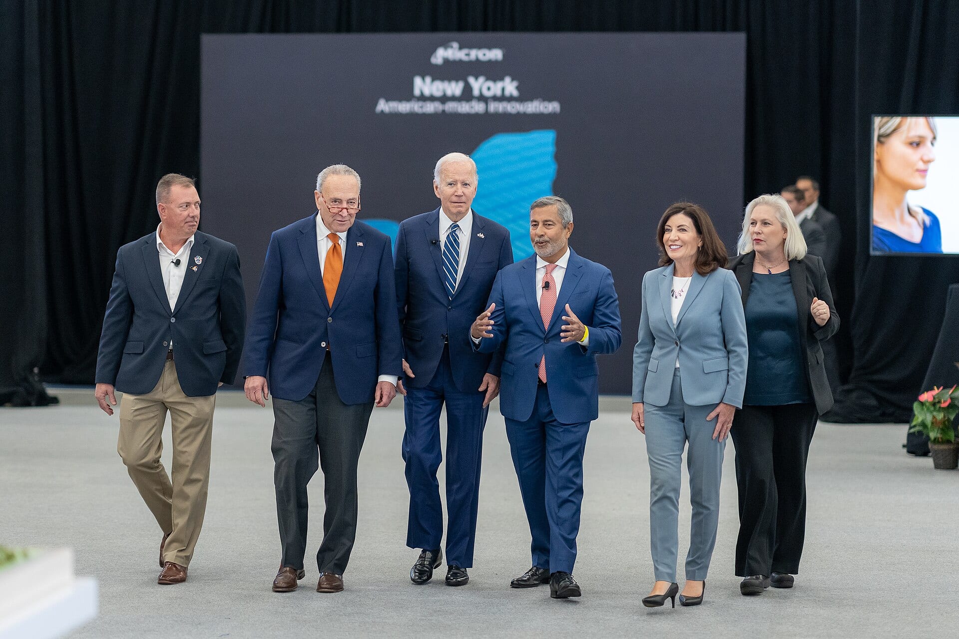 Micron chief executive Sanjay Mehrotra speaks at the company's New York expansion announcement in Syracuse, October 2022