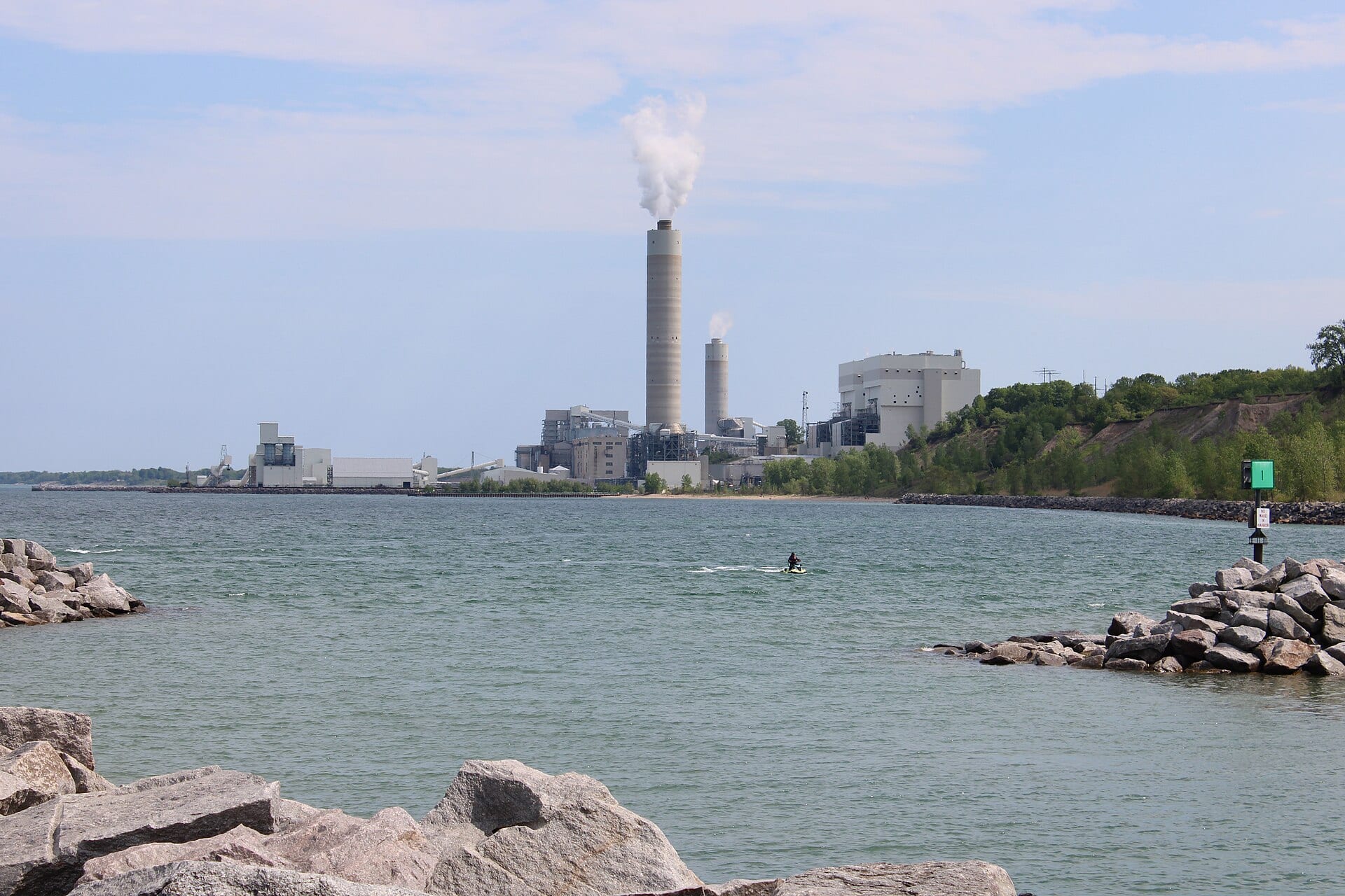 Oak Creek Power Plant on Lake Michigan in Oak Creek, Wisconsin, with its smokestacks still running