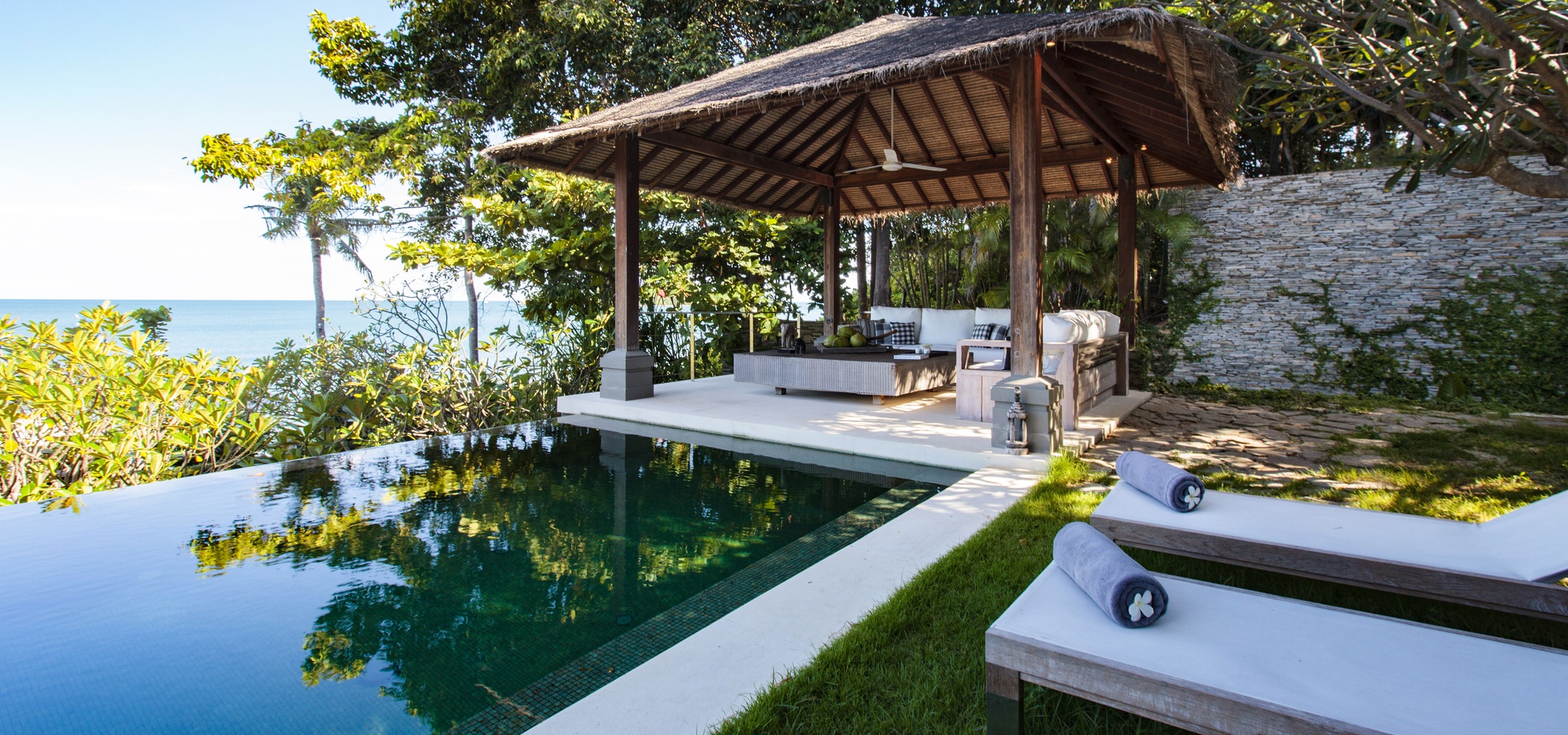 SangsuriVilla3 Pool Lounge1 - Sangsuri Villa 3 - Samui - Thailand