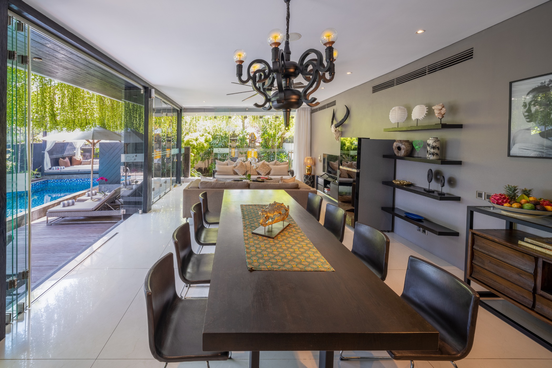 VillaBalimu_Seminyak_Bali_05_DiningArea