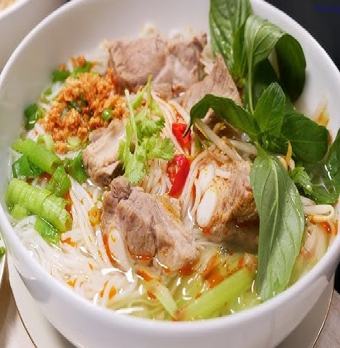 Bún thịt nạc
