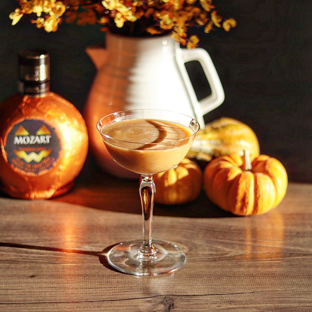 The start of spooky season and everything pumpkin! A classic daiquiri with a fall twist: pumpkin liqueur and pumpkin spice syrup. 