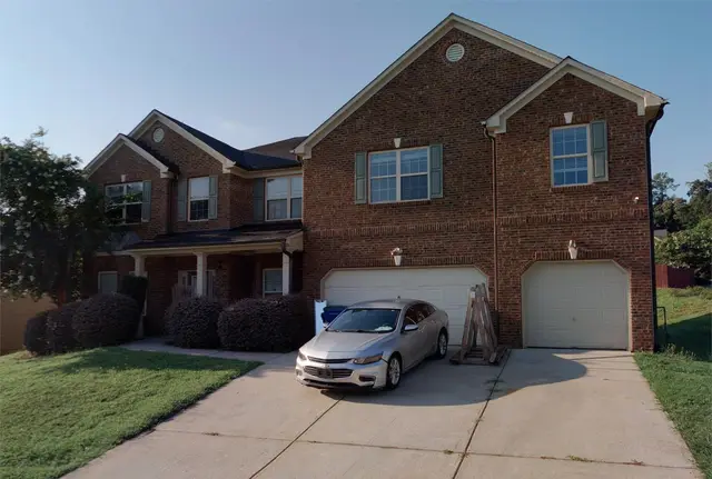 242 Old Fig Ln