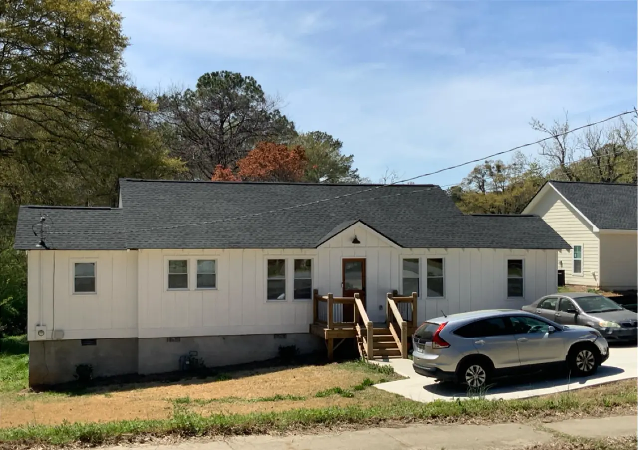 507 Adamson Ave — photo 1 of 1