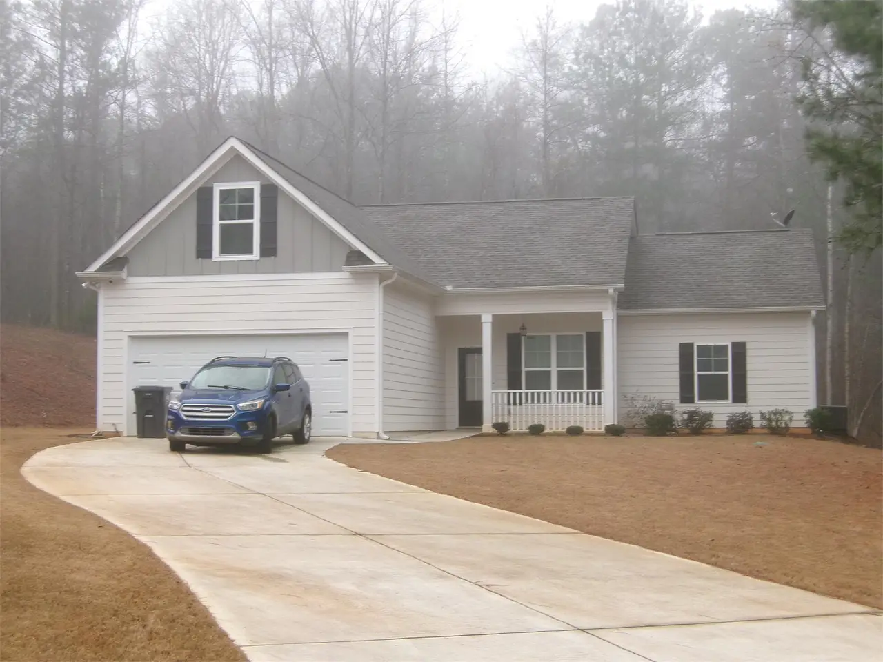305 Jasmine Ln — photo 1 of 1