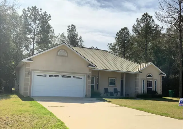 1319 Pelican Ln SE
