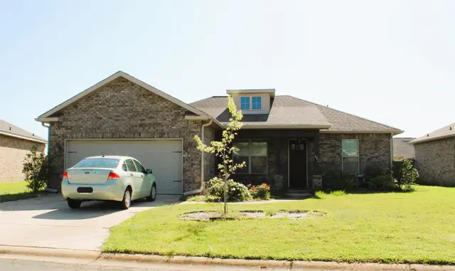 402 Silo Cir