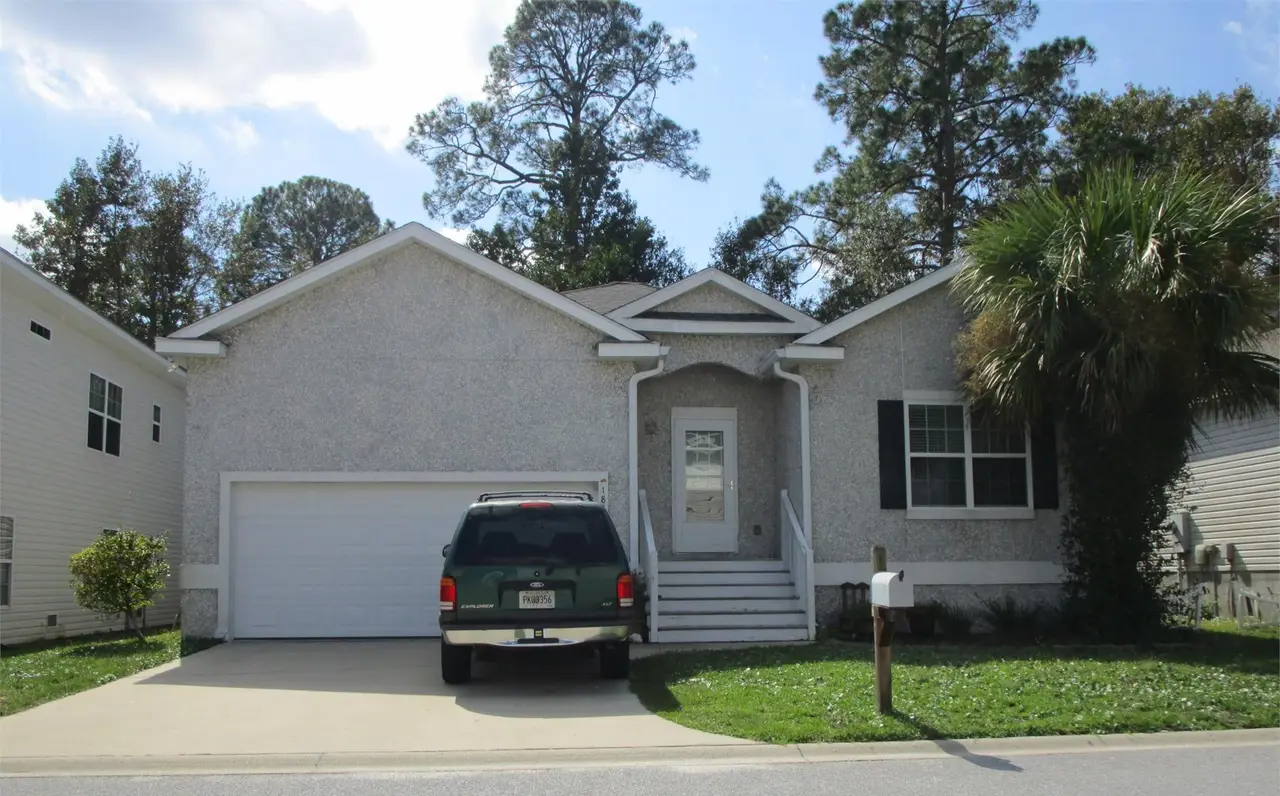 183 Drayton Cir — photo 1 of 1