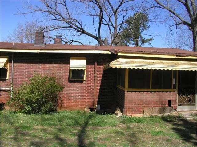 85 M L King Jr Cir