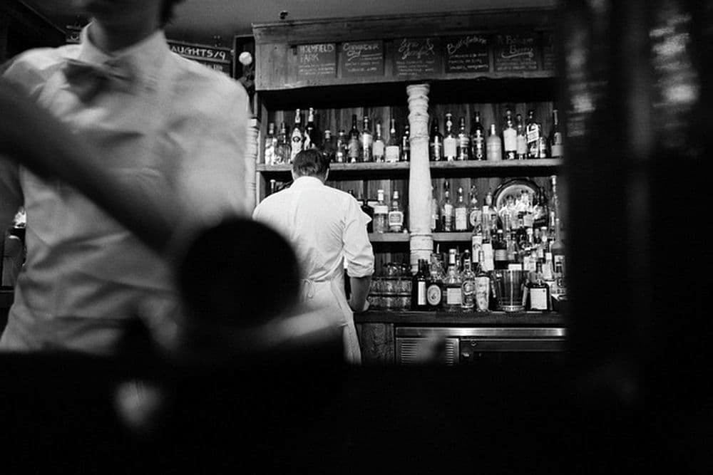 Now Hiring: Bartending Positions Available in Fort Worth