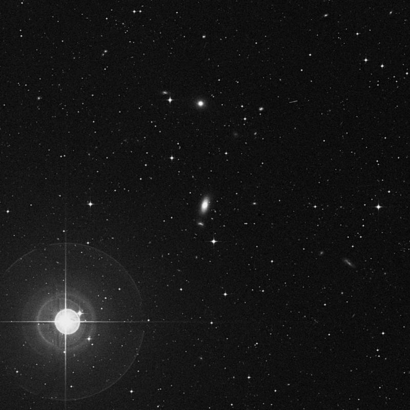 Image of NGC 4989 - Lenticular Galaxy in Virgo star