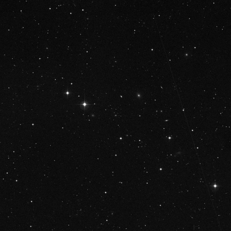 Image of IC 2723 - Elliptical Galaxy in Leo star