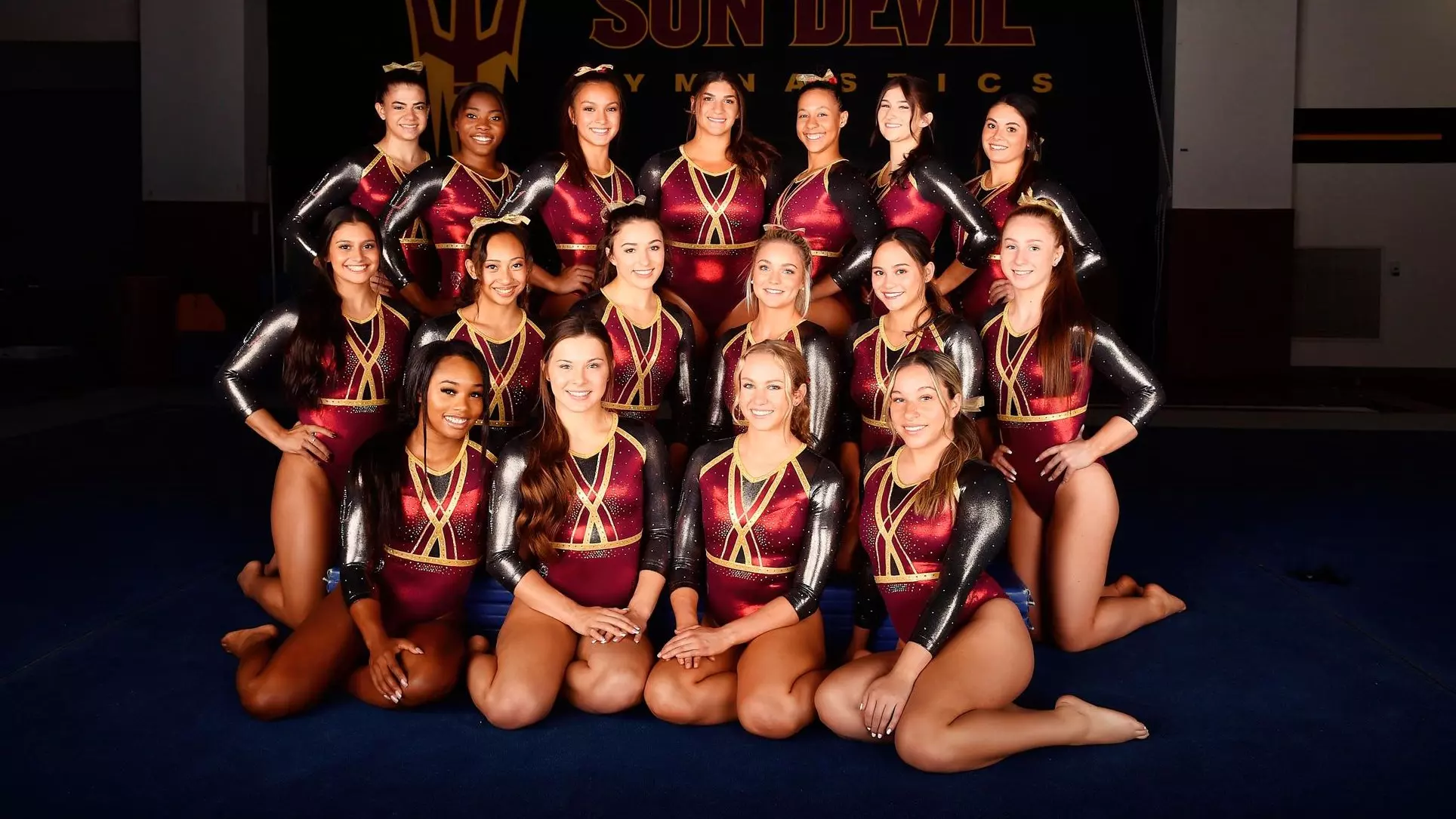 gym-devils-group-photo.webp
