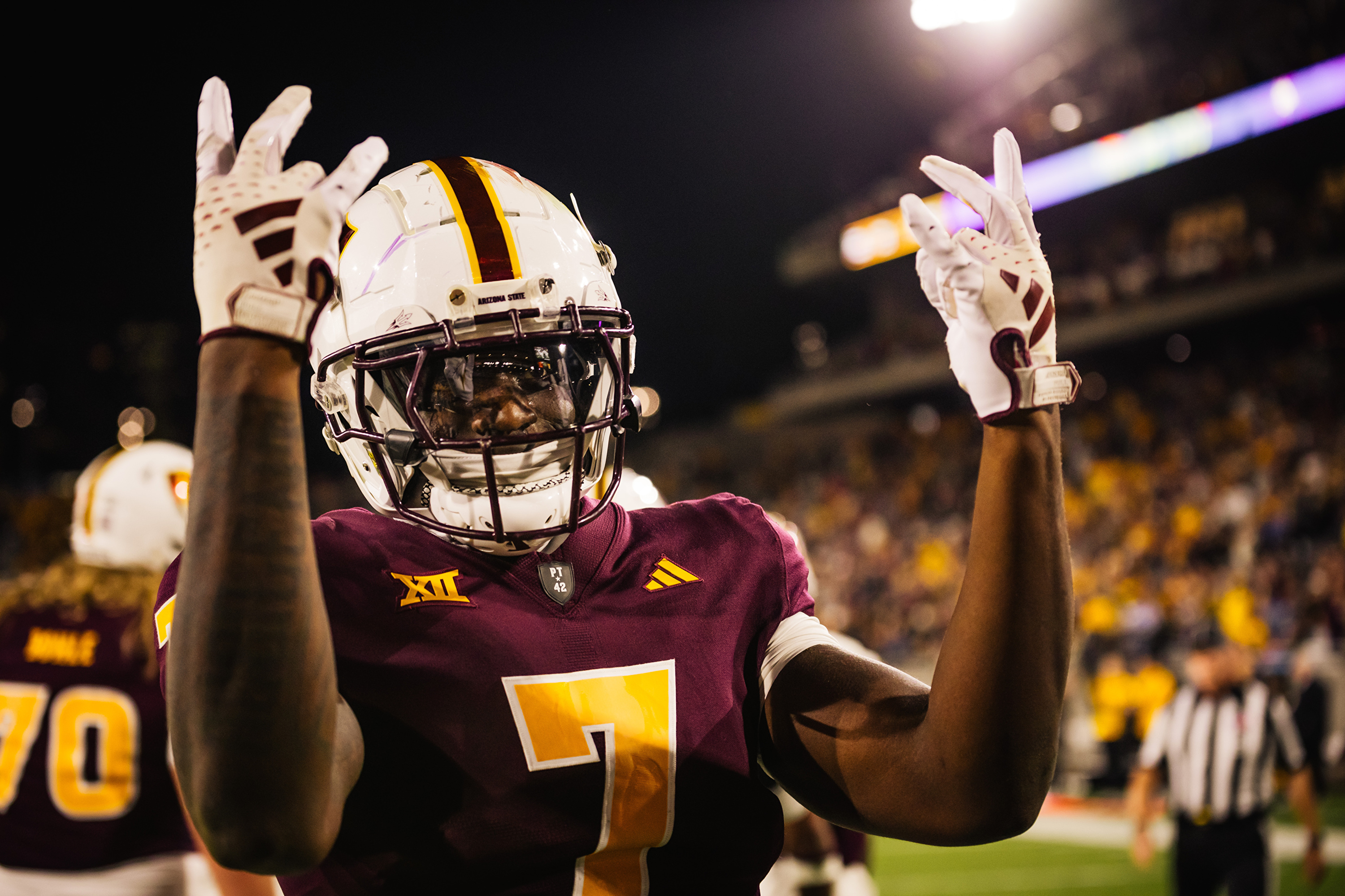 24.11.9 FB VS. UCF 4th Quarter - LTR-37.JPG
