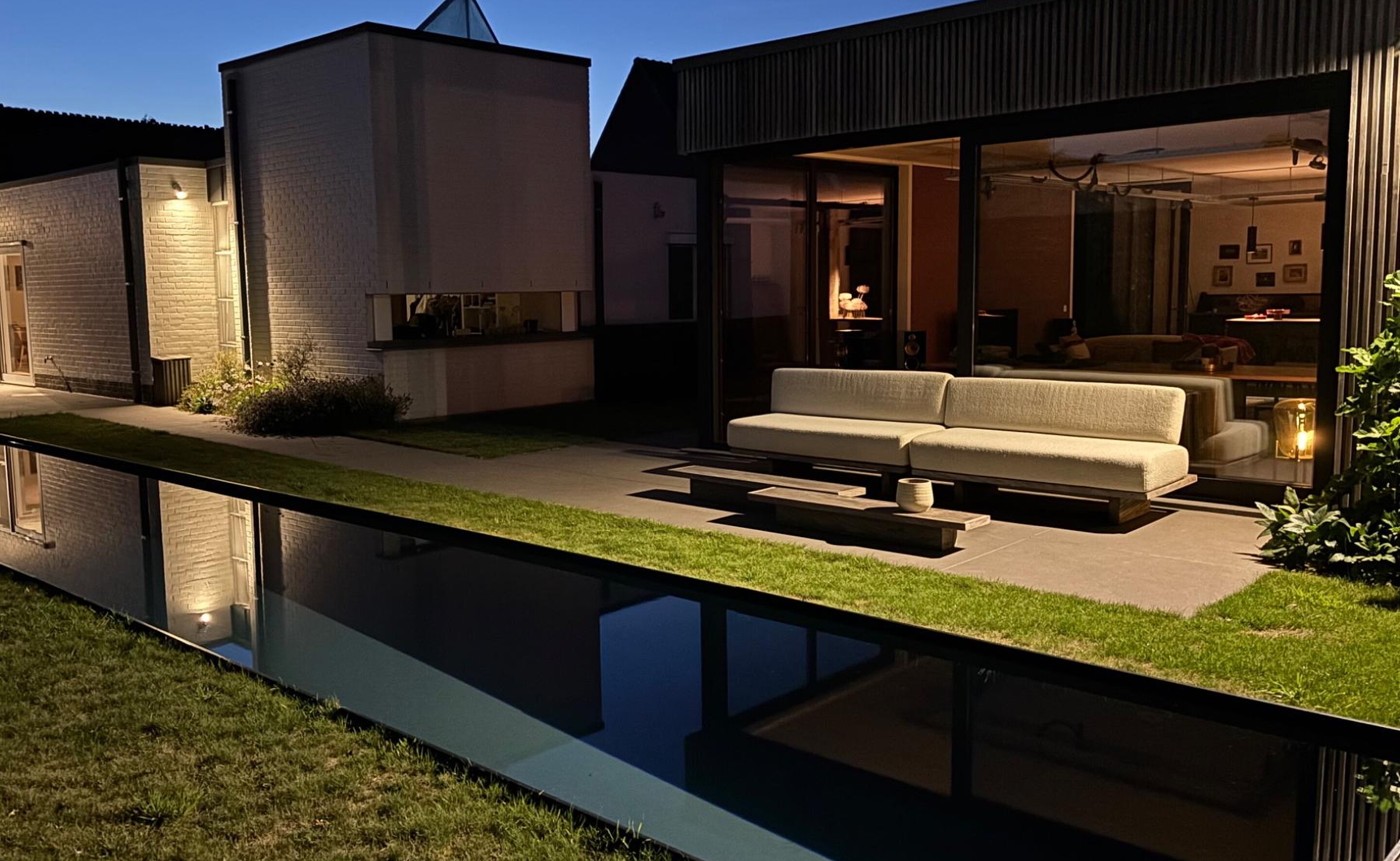 IMG 0081 cropped right kept 1800x1350