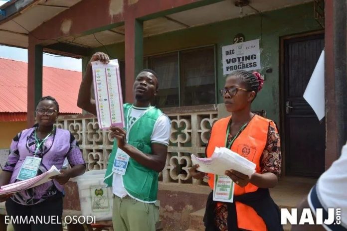 cef3a468 inec officials conducting the osun election I Announced Results under Duress, INEC Officer Cries out