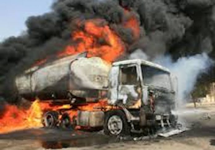 697f099a tanker explosions Another Fuel Truck Fire Razes Buildings, Vehicles in Onitsha