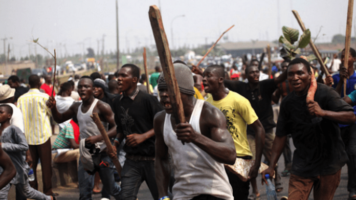 0dea3318 violence Jos Violence Claims 13 Lives, 27 Houses