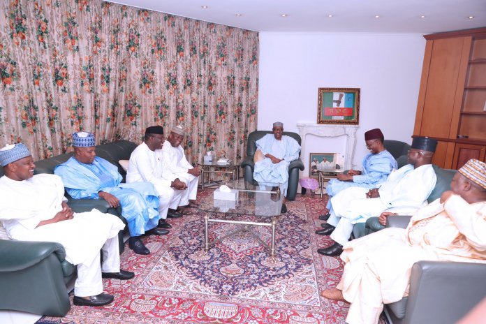 302e0344 6 Six APC Govs Meets Buhari over Inconclusive Elections