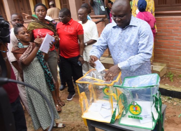 f6edac34 ambode votes in epe Ambode Votes in Epe, Urges Lagosians to Exercise their Franchise