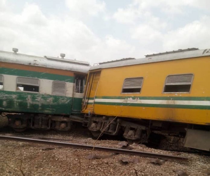 3087a760 train derailed Passengers Escape Death as Train Derails in Niger