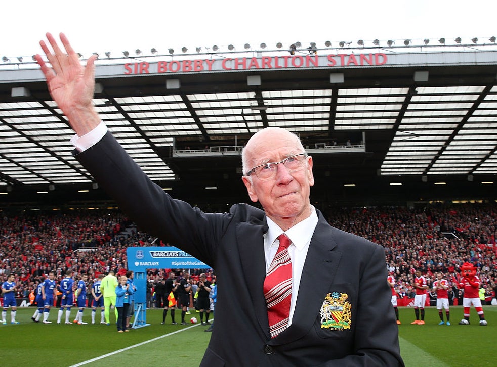 Sir Bobby Becomes Fifth 1966 World Cup Hero Diagnosed with Dementia