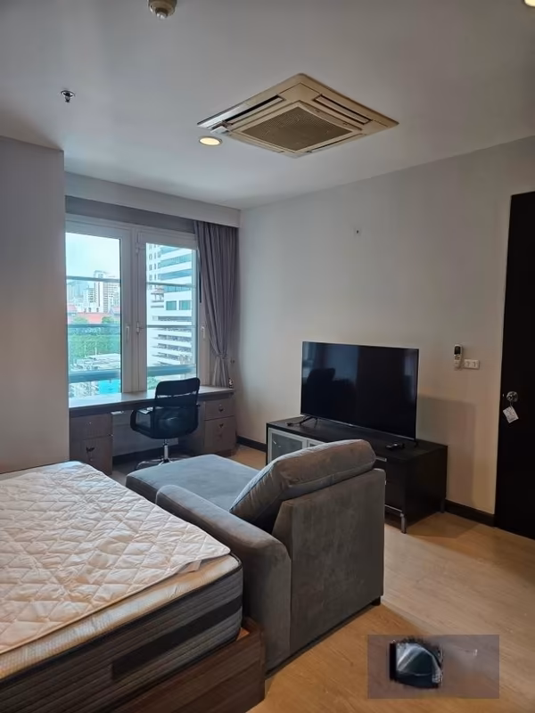 CitiSmart Sukhumvit 18 - Image 2