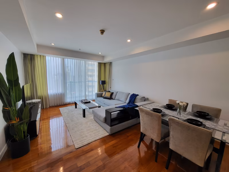 Baan Siri Twenty Four - Image 1