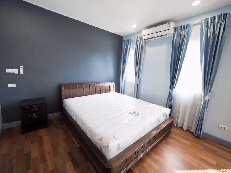 3 卧室 独立房屋 出租 在  - Image 6