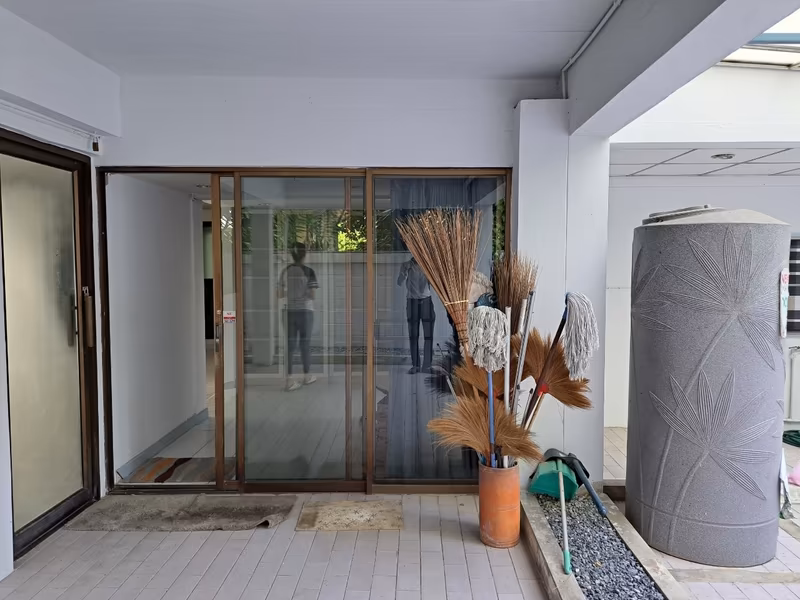 3 Bedroom House For Sale in Khlong Tan Nuea, Vadhana, Bangkok - Image 16