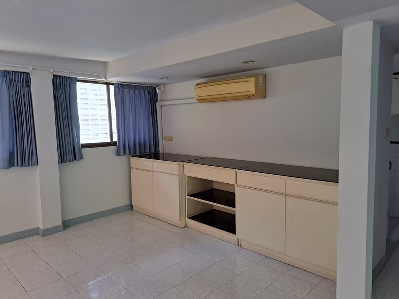 3 Bedroom House For Sale in Khlong Tan Nuea, Vadhana, Bangkok - Image 33