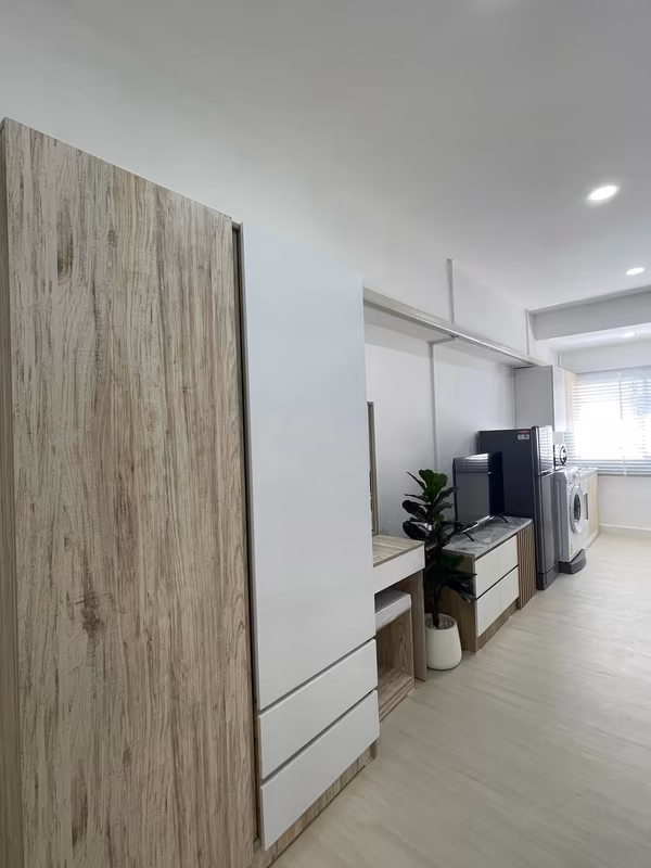 PP Condo - Image 9