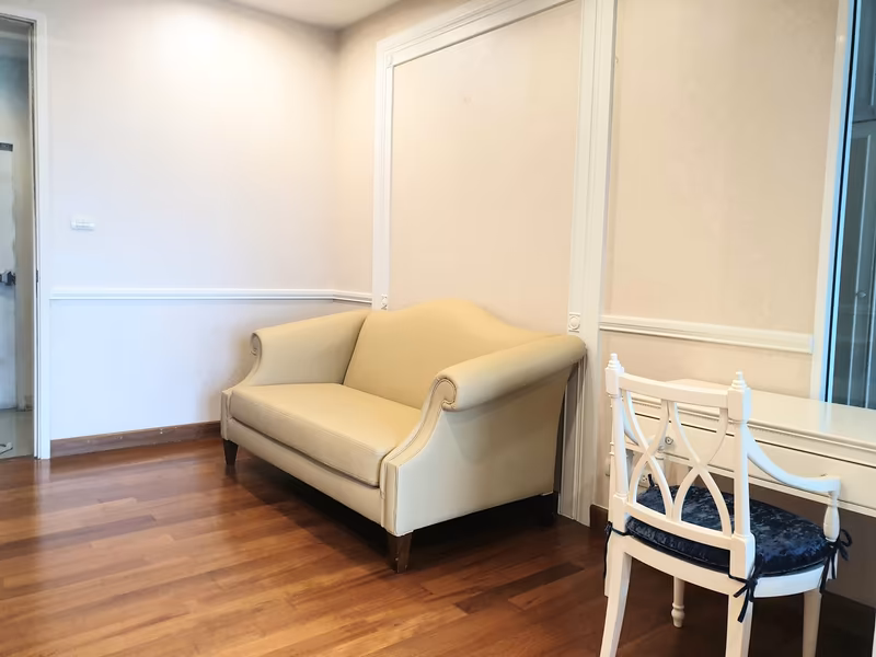 Ivy Sathorn 10 - Image 4