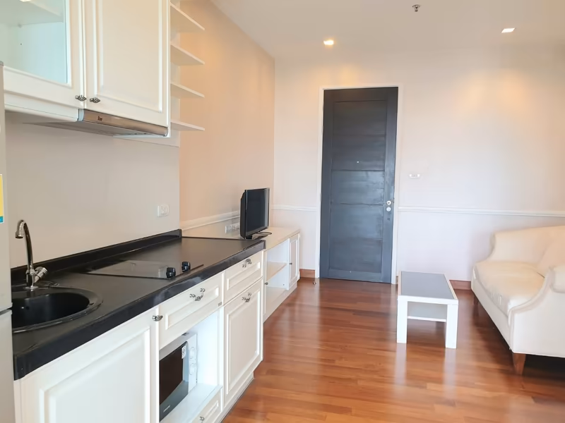 Ivy Sathorn 10 - Image 7