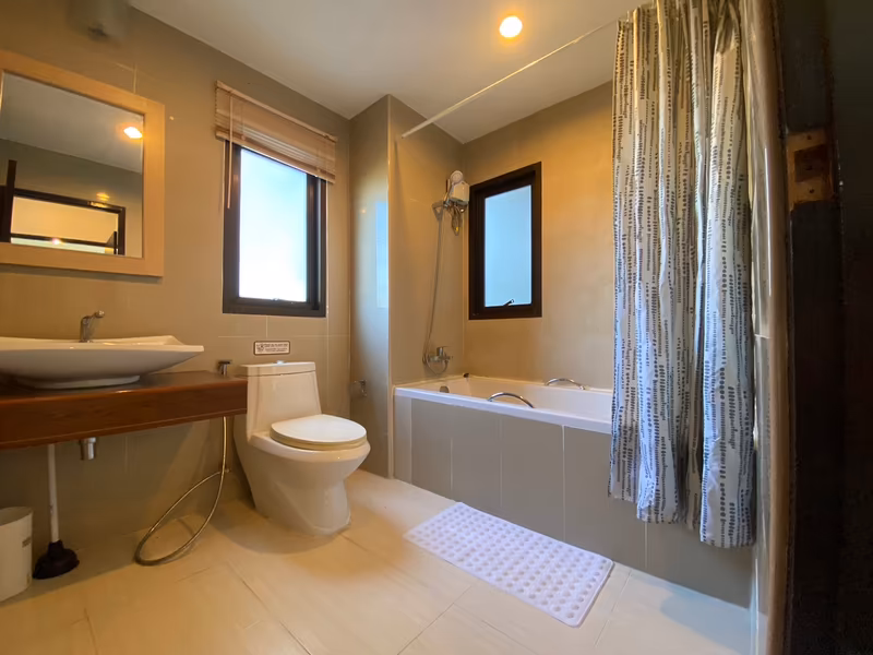 Tree Boutique Condo@Chang klan - Image 8