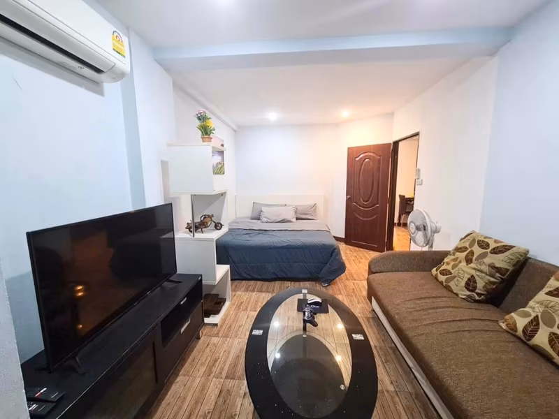 Impress Town Condominium - Image 5