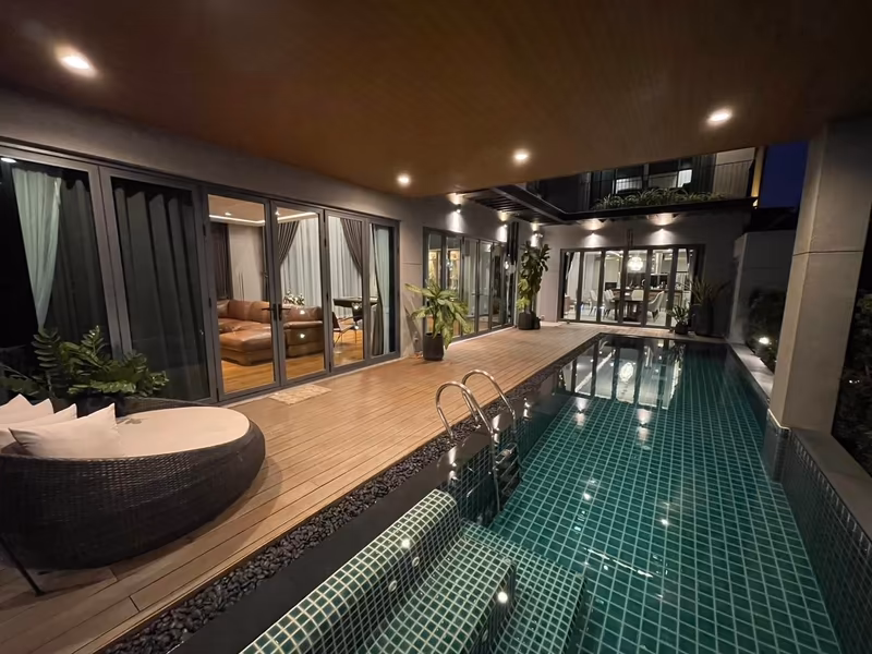 6 Bedroom House For Sale in Pathum Wan, Pathum Wan, Bangkok - Image 9