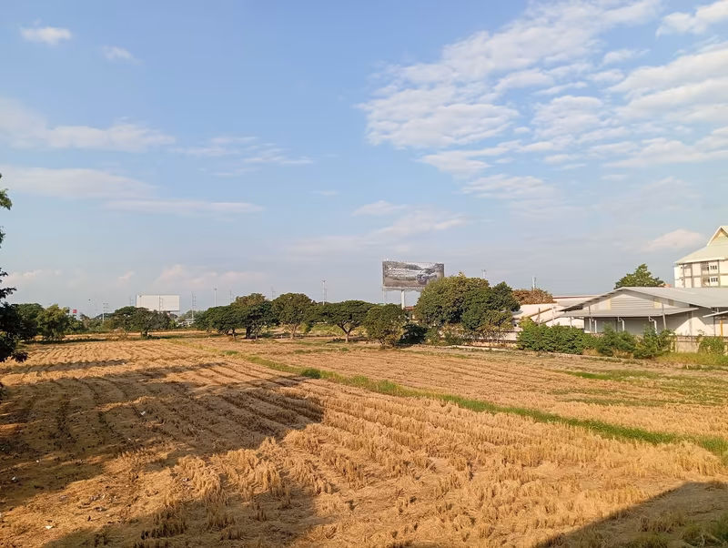 4 卧室 独立房屋 出租 在 - Image 5