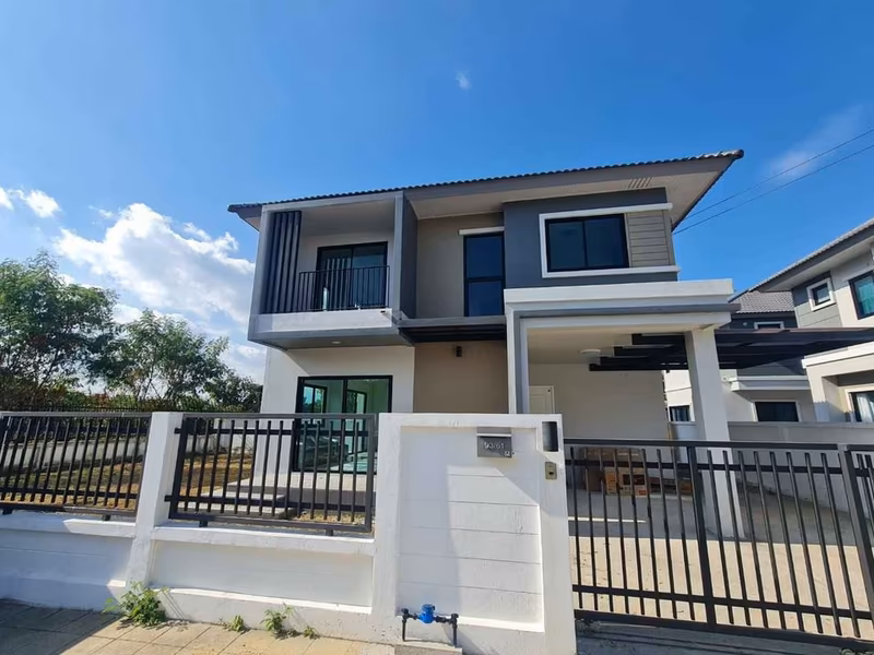 3 Bedroom House For Rent in San Kamphaeng, San Kamphaeng, Chiang Mai - Image 1