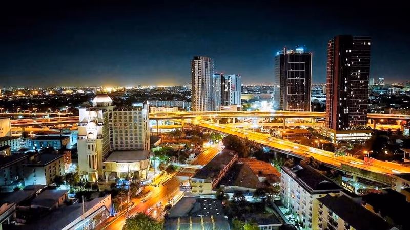 เดอะ ไพรเวซี่ พระราม 9 - Image 1