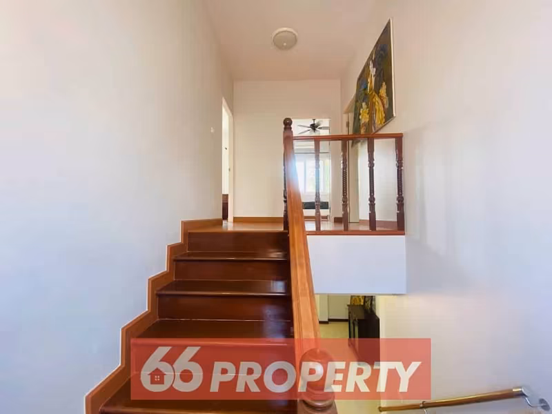 Home in Park - Image 12