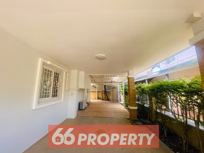 Home in Park - Image 14