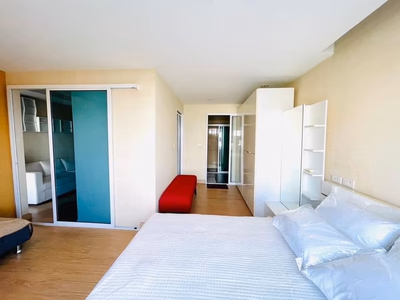 TRAMS Condominium - Image 9