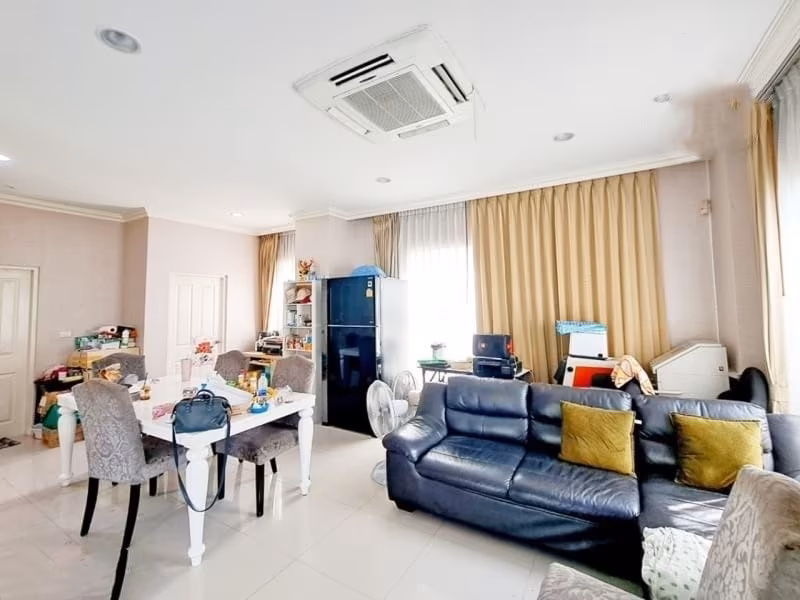 The Centro Onnut-Wongwaen - Image 4