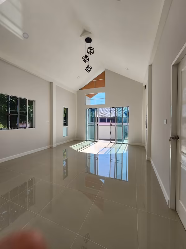 2 Bedroom House For Sale in San Kamphaeng, San Kamphaeng, Chiang Mai - Image 3