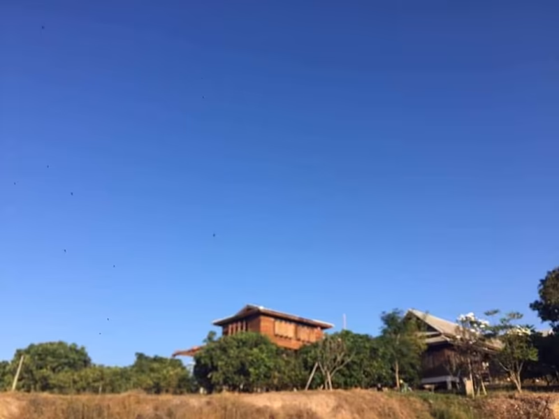 3 卧室 独立房屋 出售 在 - Image 2